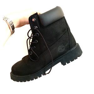 NWOT Black Suede Timberland Boots